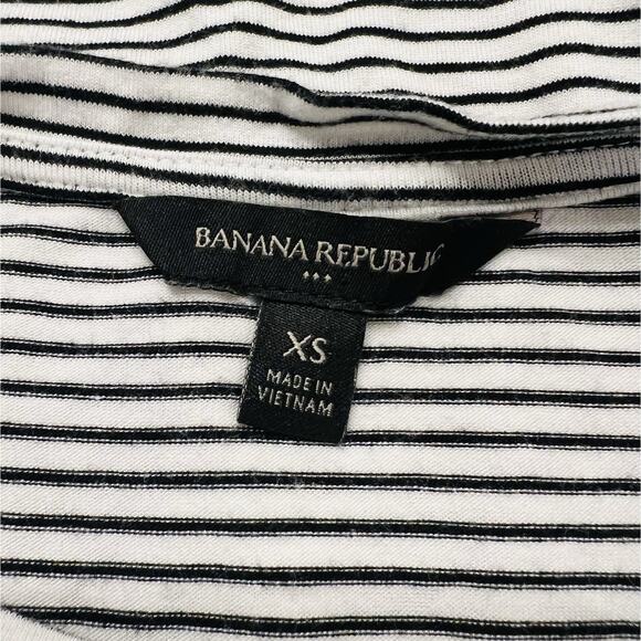 Banana Republic Black White Stripe Tee Cap Sleeve Size XS - Picture 4 of 4